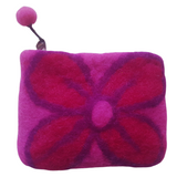 BIG FLOWER FELT PURSE